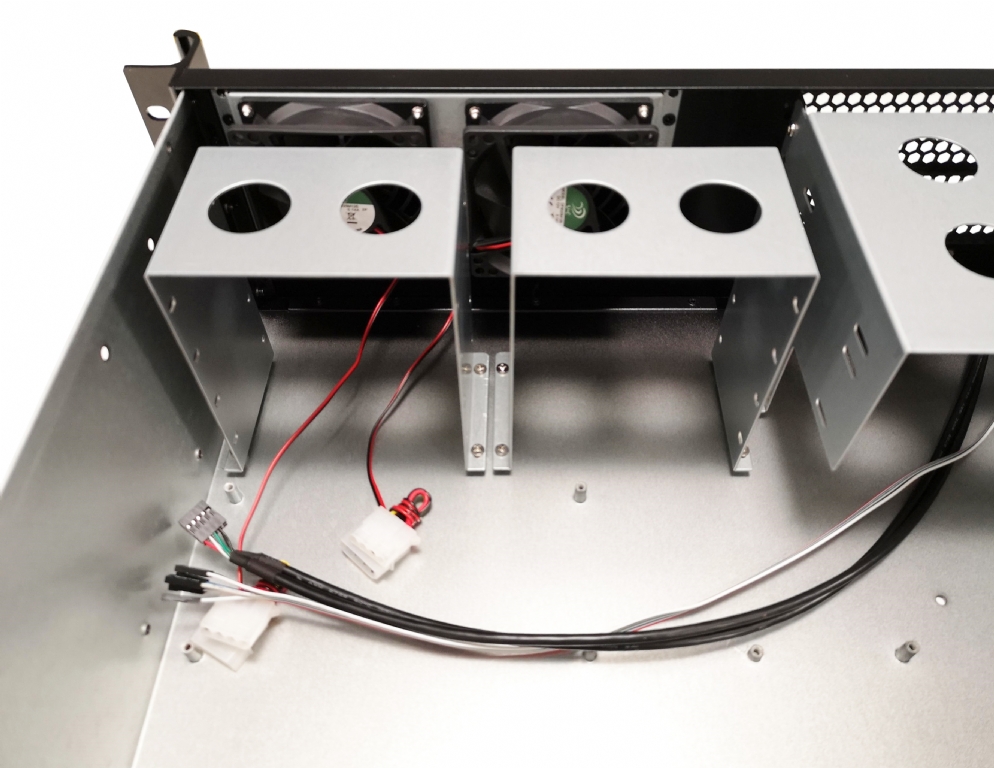 3U Short Depth Chassis Supports 7x 3.5" Internal Bays and 2x 5.25